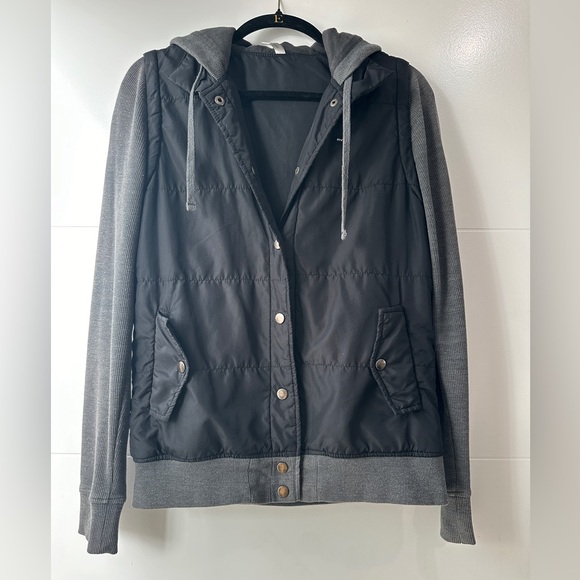 RVCA Black & Gray Puffer Jacket w/ Grey Knit Long Sleeves & Hood Winter Warm L - Picture 7 of 12